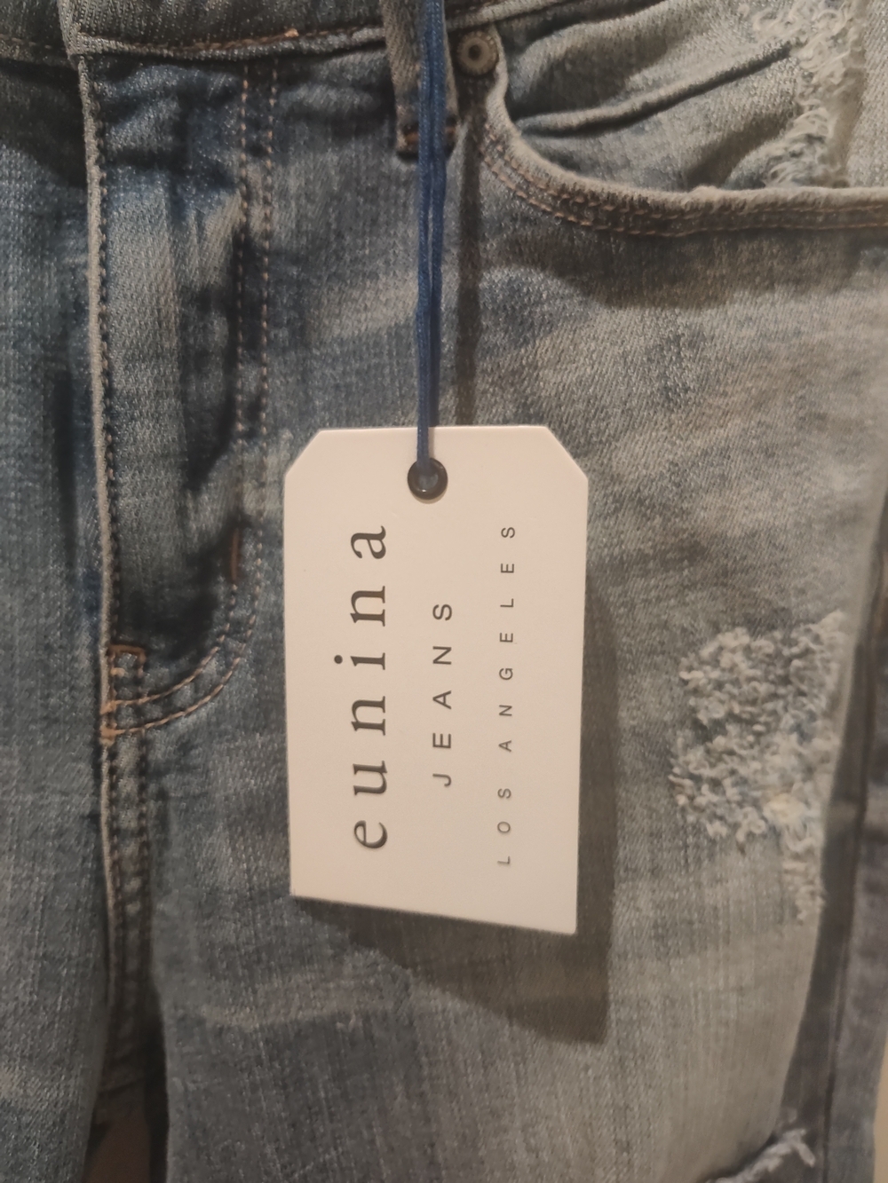 NWT Eunina Distressed Light Blue Women's Jeans Size 7 - Picture 2 of 5